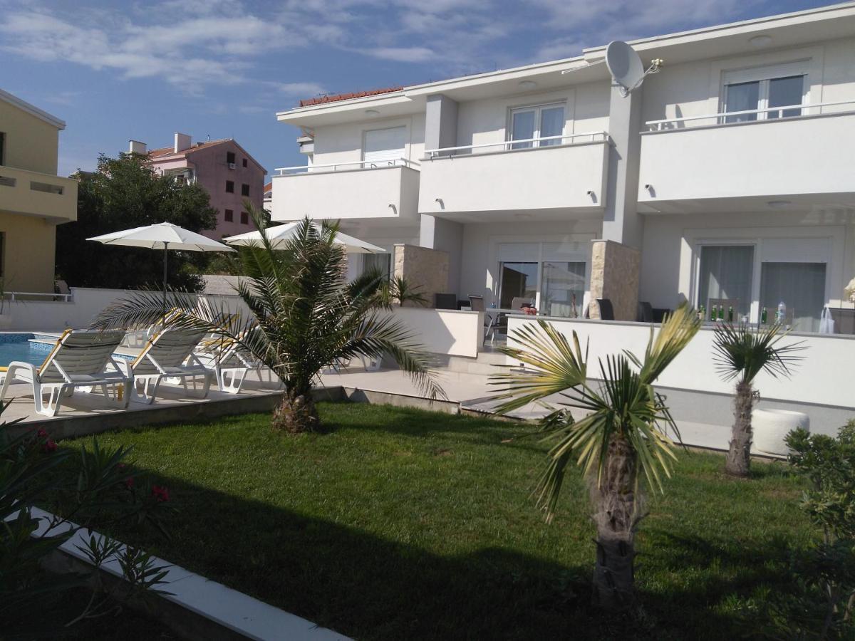 Luxury Apartments Cuba 1 Novalja Eksteriør bilde