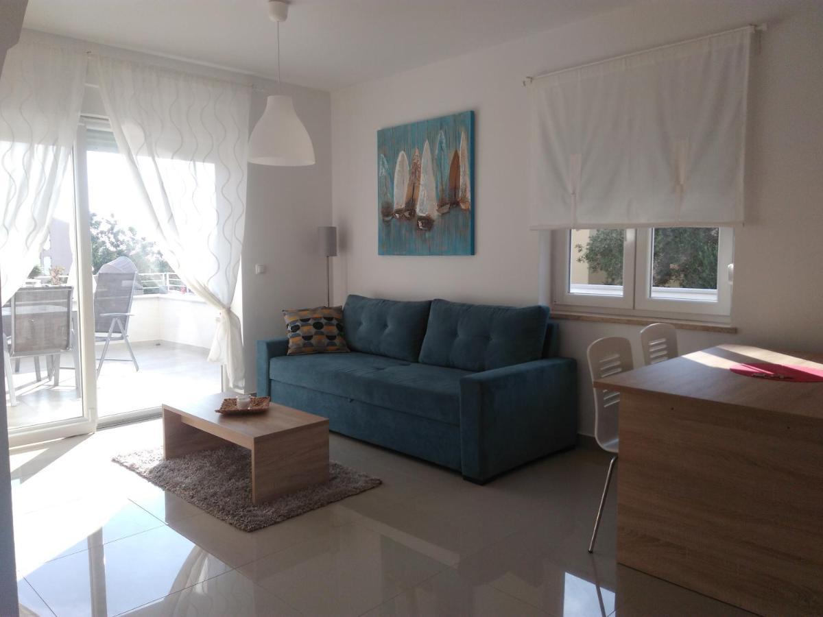 Luxury Apartments Cuba 1 Novalja Eksteriør bilde