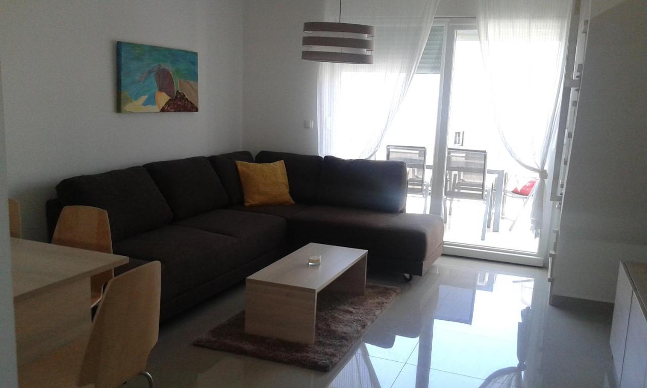Luxury Apartments Cuba 1 Novalja Eksteriør bilde